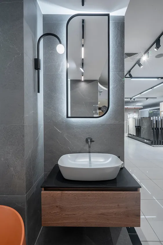 Nowoczesna łazienka w Krakowie – naturalne materiały i elegancki design – Sagan-Bud